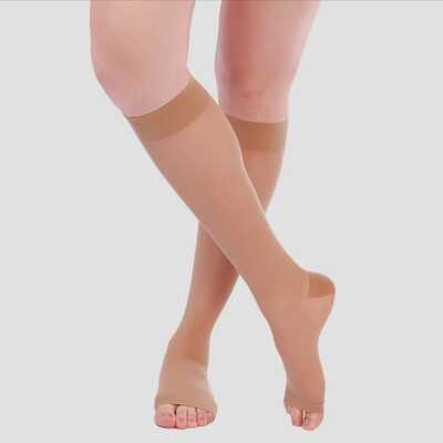 Meia De Compressão Transparência - Sigvaris 20-30 mmHg (Média Compressão) Ever Sheer - Panturrilha 3/4 - Ponteira Aberta