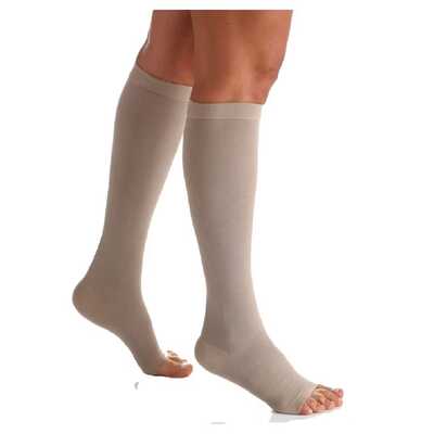 Meia De Compressão - Sigvaris 30-40 mmHg (Alta Compressão) Essencial Fibras Naturais Algodão Super - Panturrilha 3/4 - Ponteira Aberta